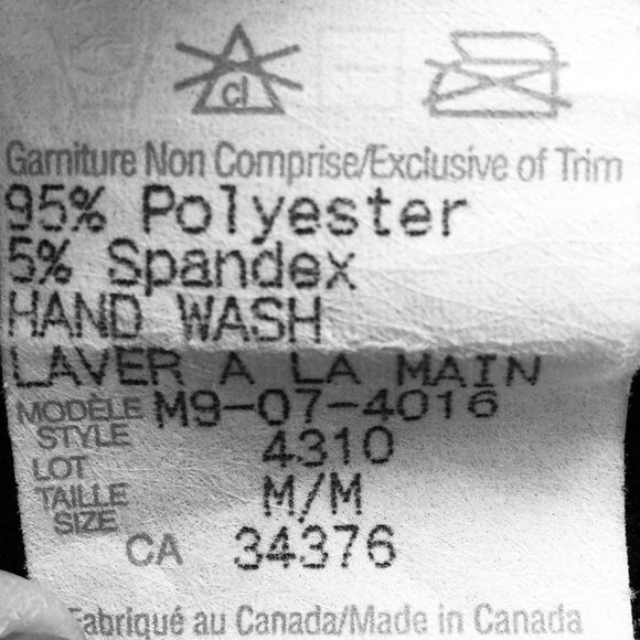 Fashionable Black Ruffled Short Jacket - Light - Picture 7 of 8